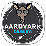 Luister naar Aardvark Blues FM